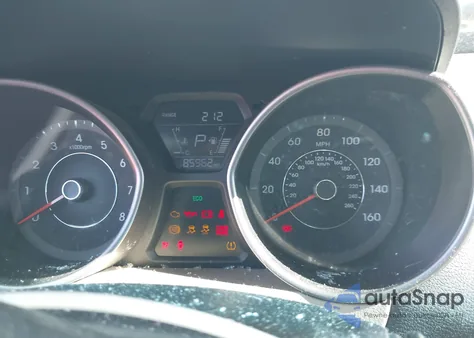 2016 Hyundai Elantra Se из США, поврежденный, VIN 5NPDH4AE7GH655815